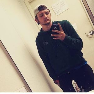 Meet your Posher, Aaron